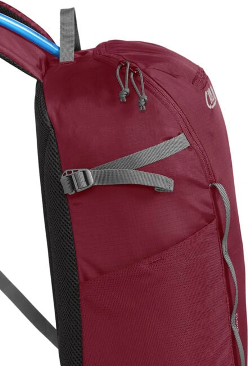 Camelbak Cloud Walker 18 85oz Hydration Pack - Cabernet 2 Camelbak Cloud Walker 18 85oz Hydration Pack - Cabernet - Image 2
