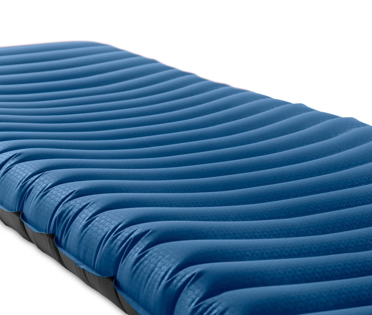 Nemo Quasar 3D Insulated Sleeping Pad Regular - Bluebird 3 Nemo Quasar 3D Insulated Sleeping Pad Regular - Bluebird - Image 3