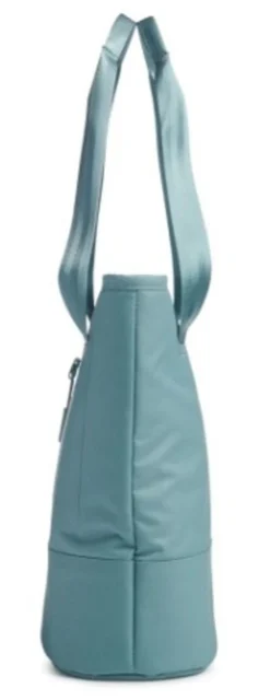 Hydro Flask 8L Lunch Tote - Baltic -Camping Series Store Hydroflask 8 L Lunch Tote Baltic 3 80378.1658763411