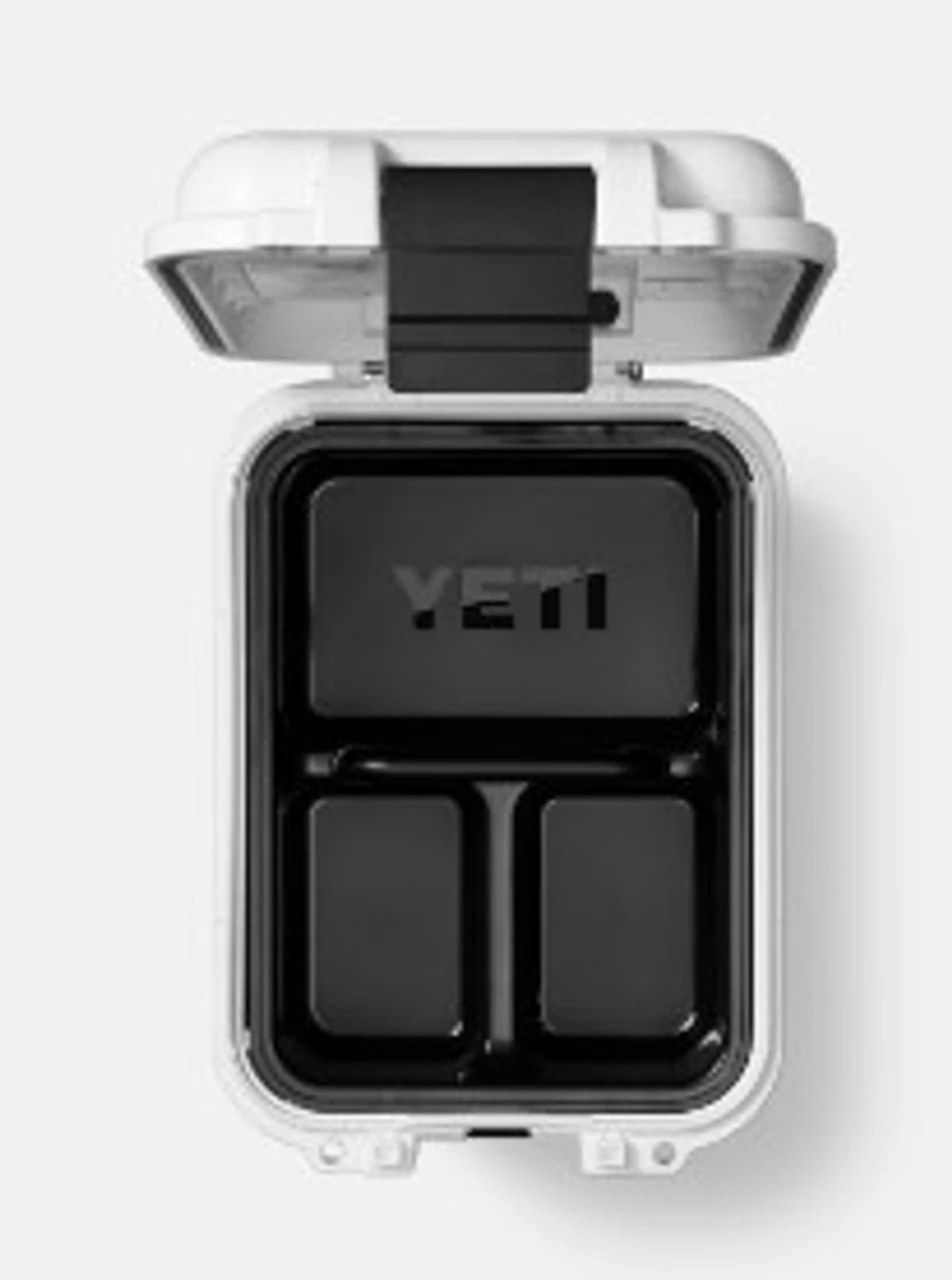 Yeti Loadout Go Box 15 - White 5 Yeti Loadout Go Box 15 - White - Image 5