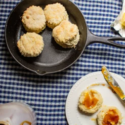 Lodge Seasoned Skillet-(8 Inch) - Cast Iron -Camping Series Store Lodge L5SK3 Seasoned Skillet 8 Inch 4 93759.1620676865