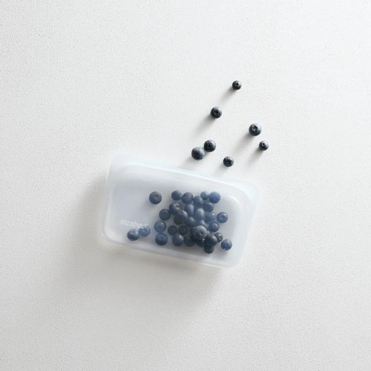 Snack: Clear - Clear 2 Snack: Clear - Clear - Image 2