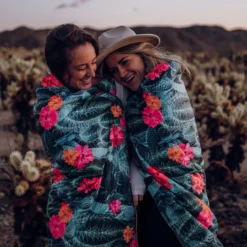 Rumpl 1 Person Original Puffy Blanket - Cactus Bloom -Camping Series Store TPPB CB1 1 cactusbloom d 20103.1682446941